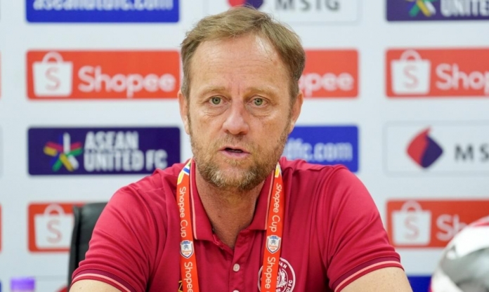 HLV Polking thừa nhận bài học đau đớn sau trận thua Tampines