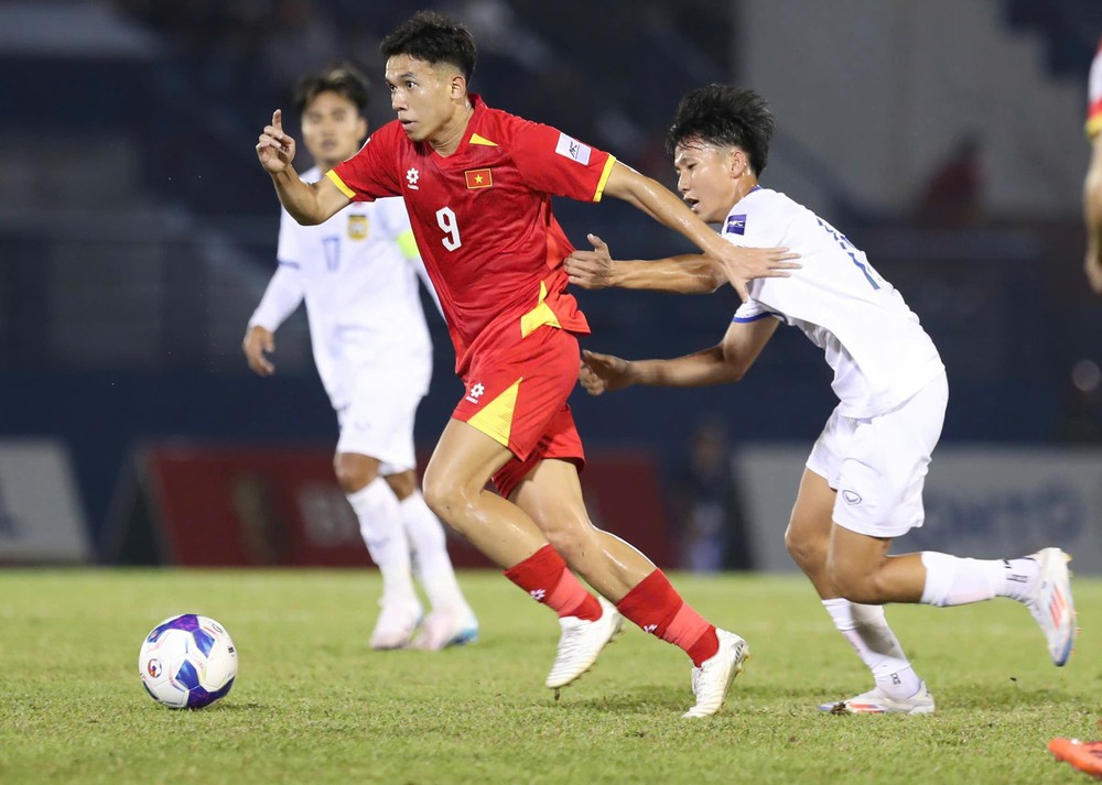 Thay Quang Hải, Minh Khoa có cơ hội tỏa sáng trên tuyển Việt Nam - Ảnh 1. Thay Quang Hải, Minh Khoa có cơ hội tỏa sáng trên tuyển Việt Nam - Ảnh 1.