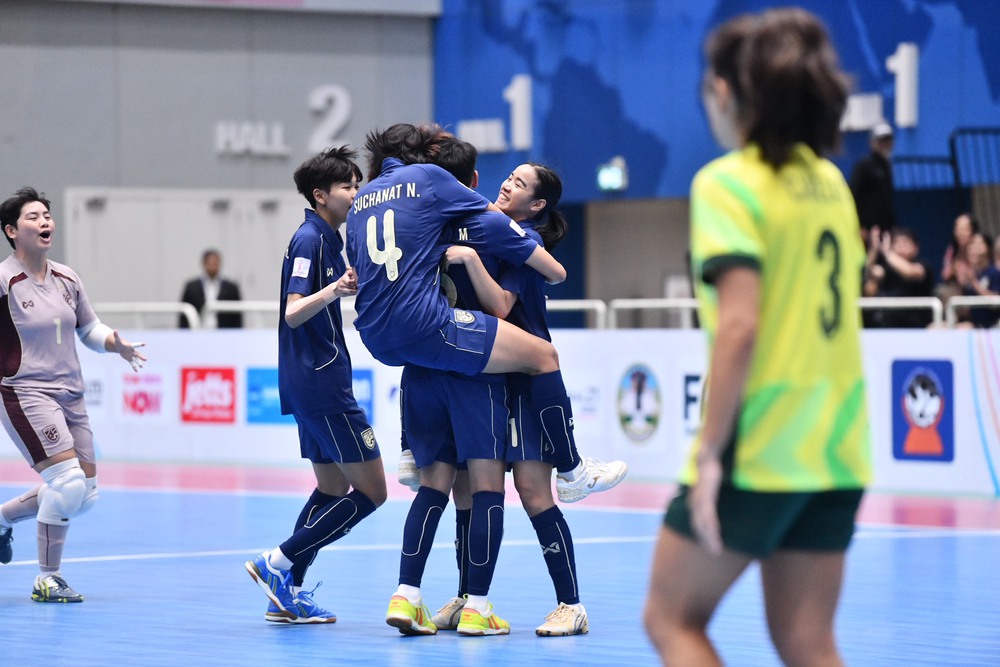 ĐT futsal nữ Thái Lan ngược dòng nghẹt thở, chính thức vô địch giải Đông Nam Á - Ảnh 2. ĐT futsal nữ Thái Lan ngược dòng nghẹt thở, chính thức vô địch giải Đông Nam Á - Ảnh 2.