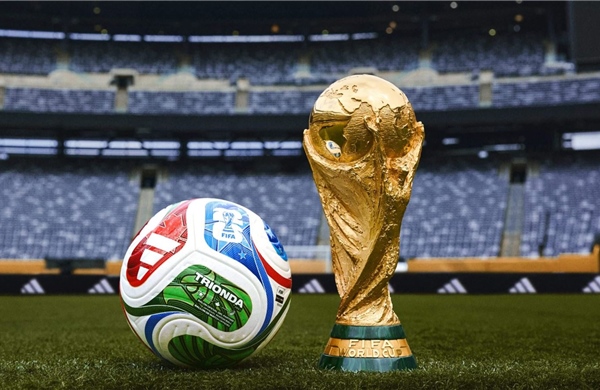 World Cup 2026: FIFA unveils the official match ball &#39;TRIONDA&#39;