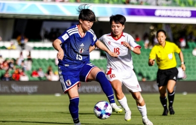 Philippines fans erupted in celebration after surpassing Vietnam and advancing to the Asian quarter-finals.