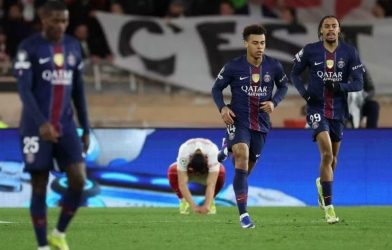 The golden boy shines as PSG makes a thrilling comeback against Monaco