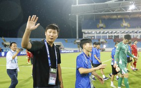 South Korean media: 'Coach Kim Sang-sik on the verge of an unprecedented record set by Park Hang-seo'