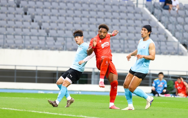 Xuân Son's goal gives Vietnam their second win in South Korea.