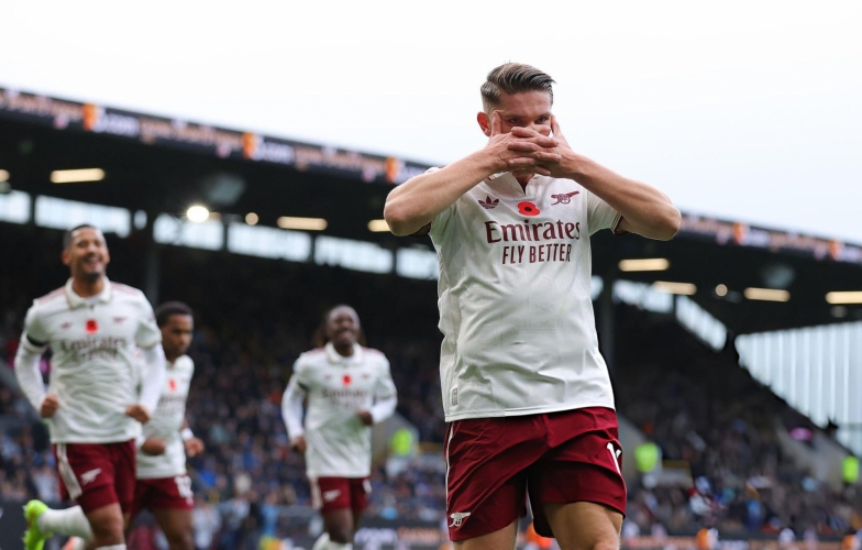 A Narrow Victory, Arsenal Strengthens Their Lead