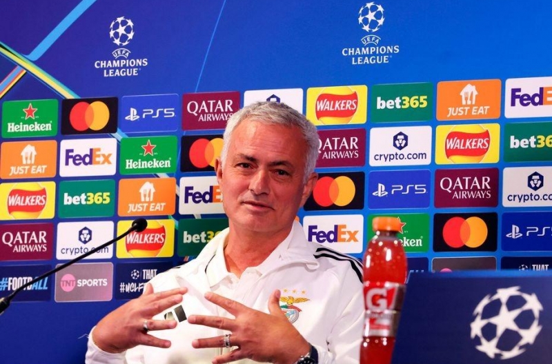 Jose Mourinho: &#39;I am still Chelsea&#39;s number one&#39;