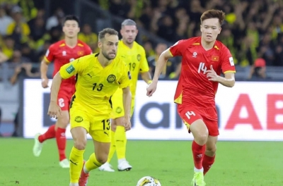 Thai fans erupt in reaction as Malaysia faces a 0-3 loss to Vietnam