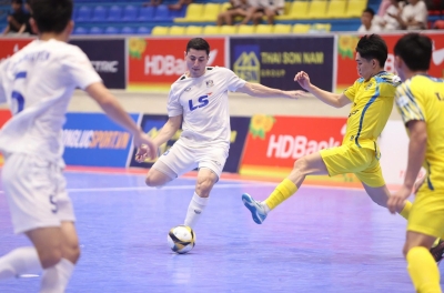 Thai Son Bac had a big victory, moving up to second place in the standings after four rounds.