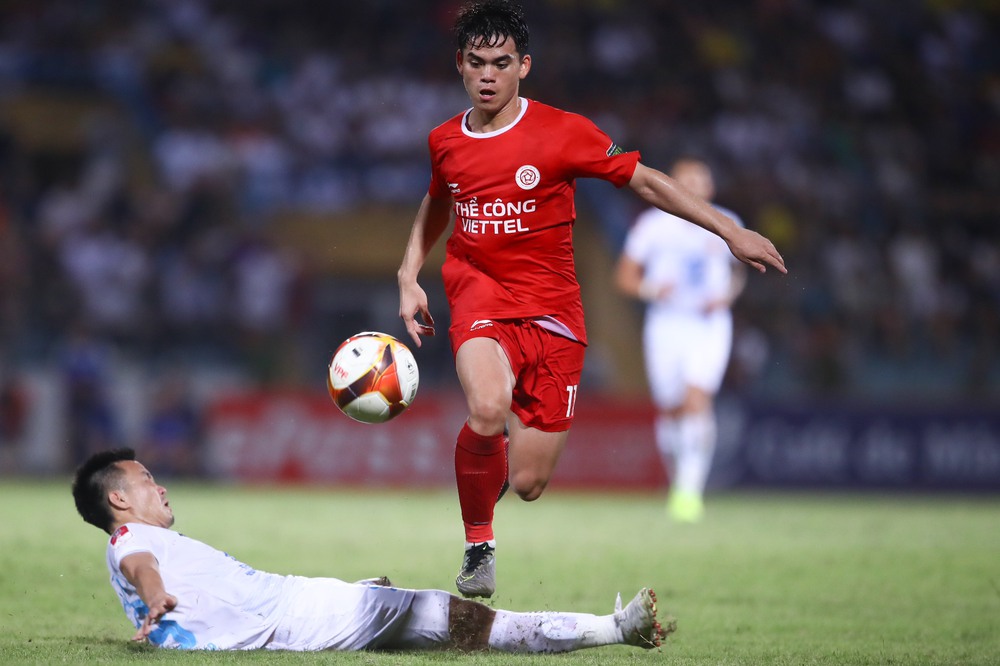 Trận đấu "giải hạn" của HLV Vũ Tiến Thành và HLV Trần Tiến Đại - Ảnh 3. Trận đấu "giải hạn" của HLV Vũ Tiến Thành và HLV Trần Tiến Đại - Ảnh 3.