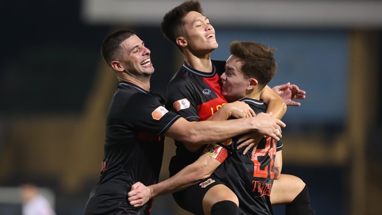 Nam Định and HAGL both declined in performance at the V-League