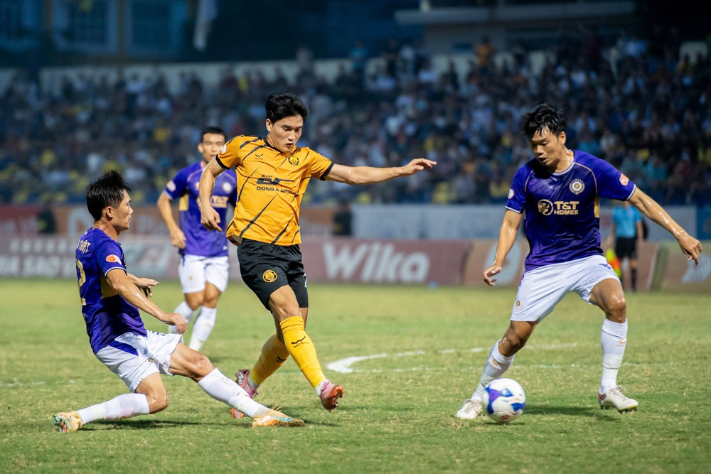 Thua sốc CLB Thanh Hoá, Hà Nội FC đối diện mùa giải buồn - Ảnh 2.