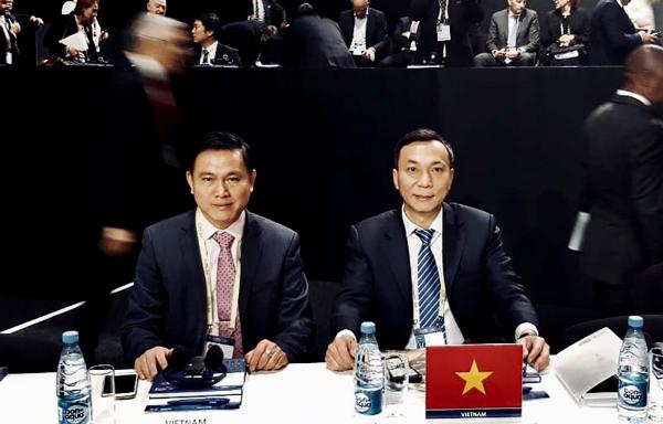 NÓNG: 2 sếp lớn VFF cùng xuất hiện ở 1 trận đấu của Việt Nam