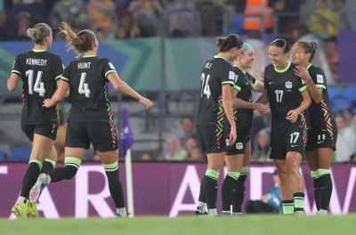 Identify the first four teams advancing to the quarter-finals of the 2026 Asian Cup.