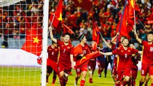 Vietnam&#39;s Golden Ball winner transitions to assistant coach role, VFF bids a heartfelt farewell