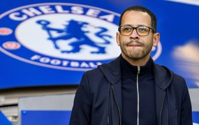 Monday's coffee: Rosenior leads Chelsea as an "online manager"