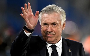 Paul Scholes identifies the perfect candidate for the managerial hot seat at Manchester United despite Carrick's dream start