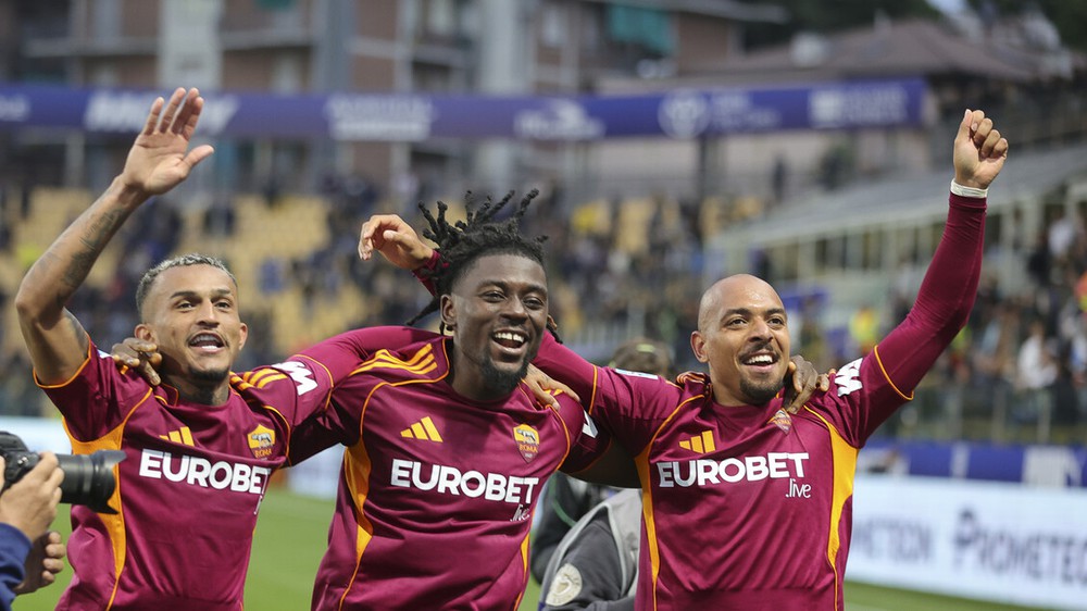 Cuộc đua Top 4 Serie A: Roma xứng đáng đi Champions League - Ảnh 1. Cuộc đua Top 4 Serie A: Roma xứng đáng đi Champions League - Ảnh 1.