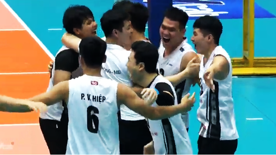 MB Border Guard defeated their biggest rival, demonstrating superior strength at the 2025 National Volleyball Championship.