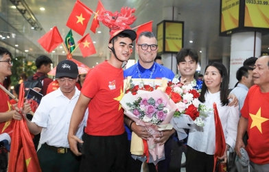 Vietnam's U17 team is extremely busy after winning the championship; when will they depart for the Asian Finals?