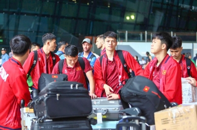Vietnam National Team Arrives in Indonesia, Ready for the Asian Cup Finals