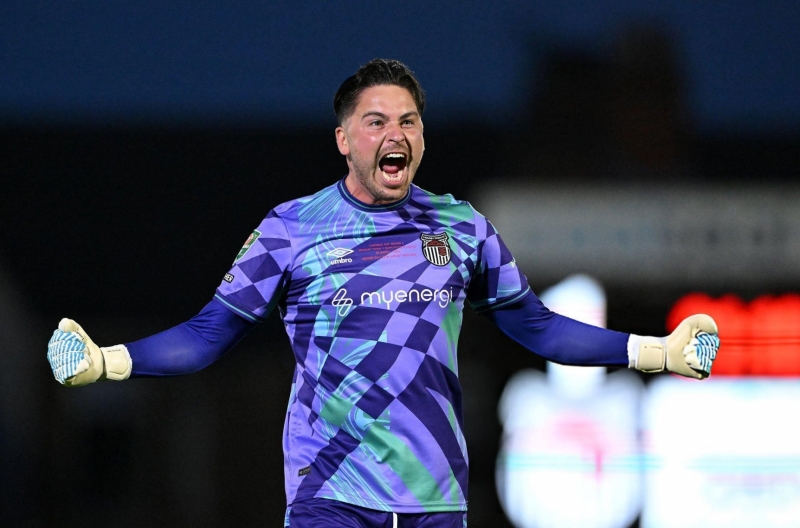 English League Two goalkeeper &#39;heartbroken&#39; after knocking out Man Utd