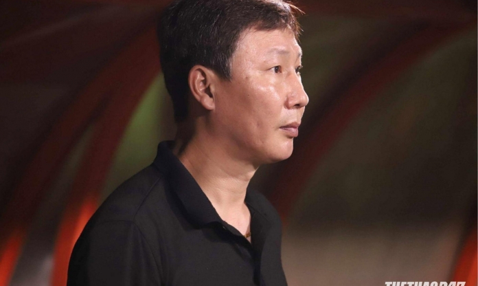 Truyền thông Malaysia lên tiếng về 'ma thuật đen' của HLV Kim Sang Sik