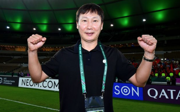 Vietnam national team refines its roster