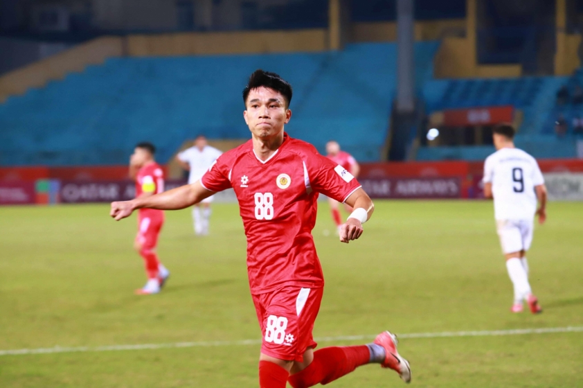 Trực tiếp CAHN 1-0 Macarthur: Văn Đô ghi bàn 727510