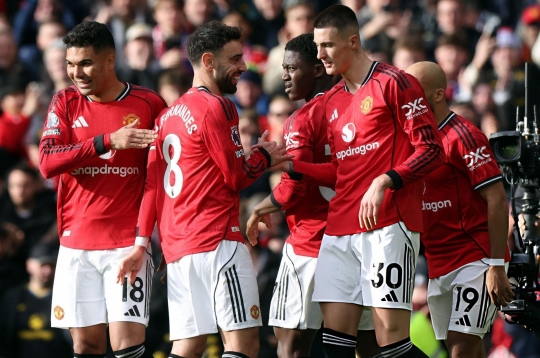 Palace Comeback, Manchester United Enters Premier League Top Three