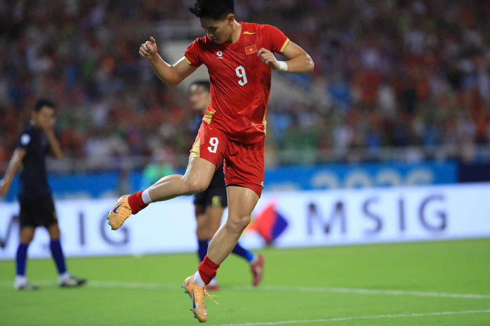 Báo Indonesia khen ngợi kỷ lục của ĐT Việt Nam, khẳng định ASEAN Cup 2026 không có nhà vô địch mới - Ảnh 1.