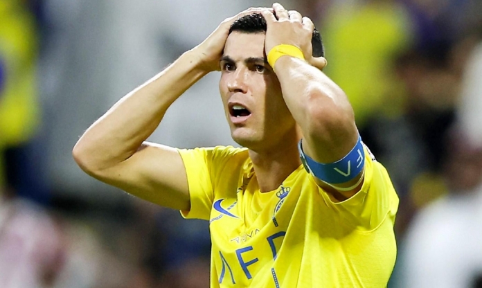 CHÍNH THỨC: FIFA ra án phạt, Al Nassr của Ronaldo 'hết mơ' Saudi Pro League?