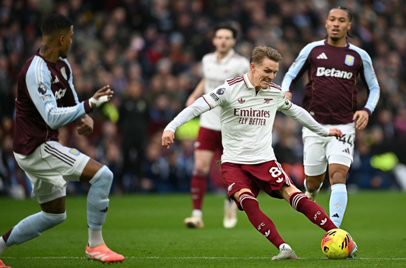Aston Villa 0-0 Arsenal 直播：激烈對攻戰況
