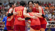 Vietnamese women's volleyball star brings special good news to coach Tuấn Kiệt ahead of SEA Games 33