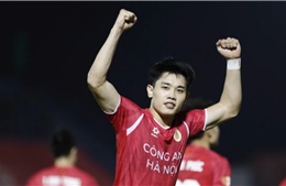 Hanoi Police are within reach of the championship title, while PVF-CAND faces danger.