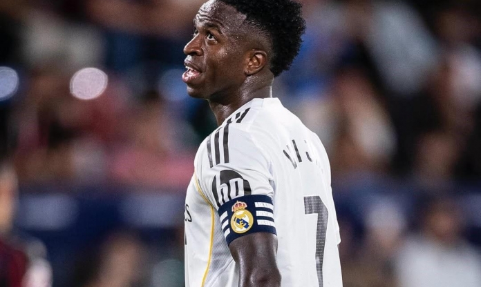 Cầu thủ vĩ đại của Real Madrid lên tiếng 'dằn mặt' Vinicius