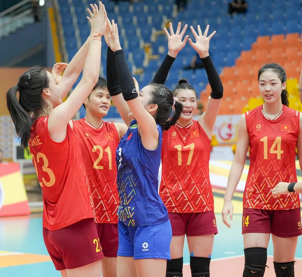 Sao trẻ bóng chuyền nữ Việt Nam bùng nổ dữ dội ở giải đấu quan trọng sau khi gây tiếng vang ở giải thế giới - Ảnh 2.