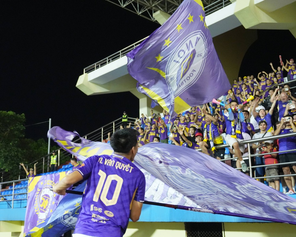 Giờ phán quyết huy chương V-League cho Hoàng Đức, Văn Quyết - Ảnh 1. Giờ phán quyết huy chương V-League cho Hoàng Đức, Văn Quyết - Ảnh 1.