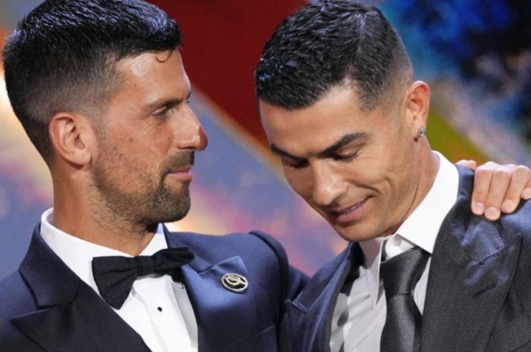 Djokovic receives high praise from Ronaldo, who personally presents him with a prestigious award