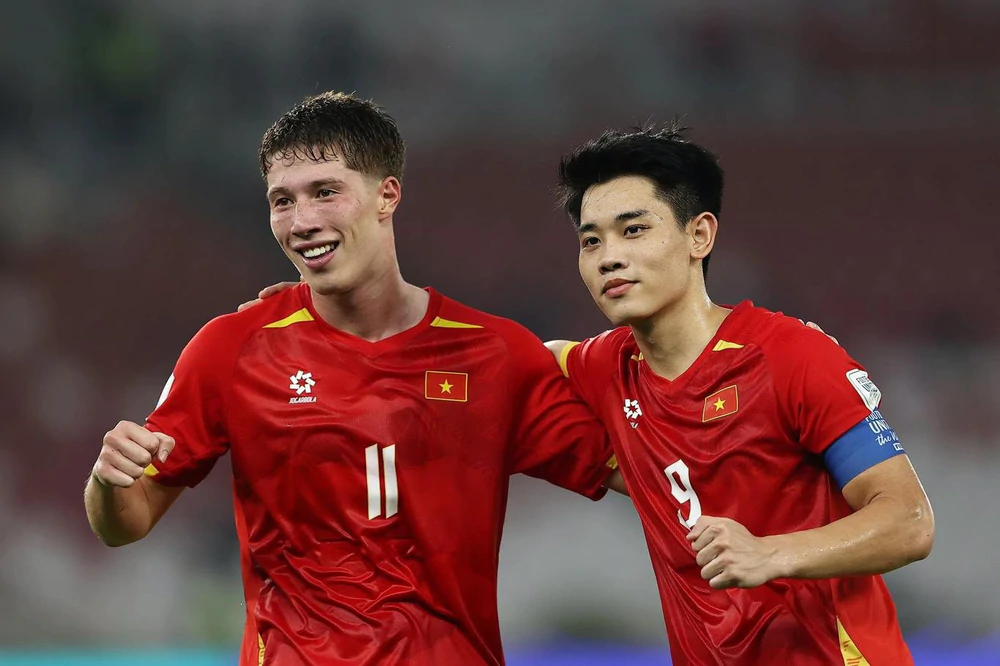 Tuyển Việt Nam giữ vị trí trong top 100 FIFA sau FIFA ASEAN Cup 2026 - Ảnh 2. Tuyển Việt Nam giữ vị trí trong top 100 FIFA sau FIFA ASEAN Cup 2026 - Ảnh 2.