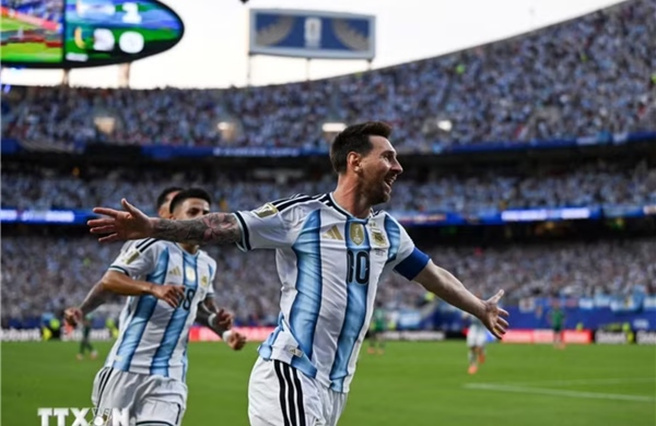Argentina vs. Egypt: Salah Takes on Messi