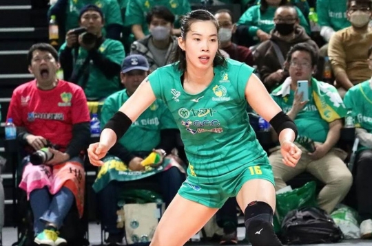Thanh Thuy plays a complete role, Gunma Green Wings win their second consecutive match