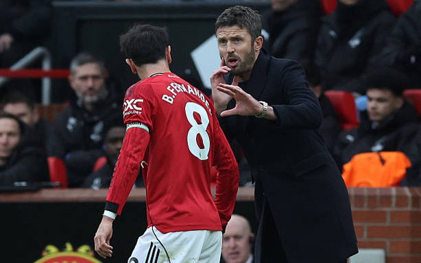 What did Carrick do to help Bruno Fernandes excel at Manchester United?