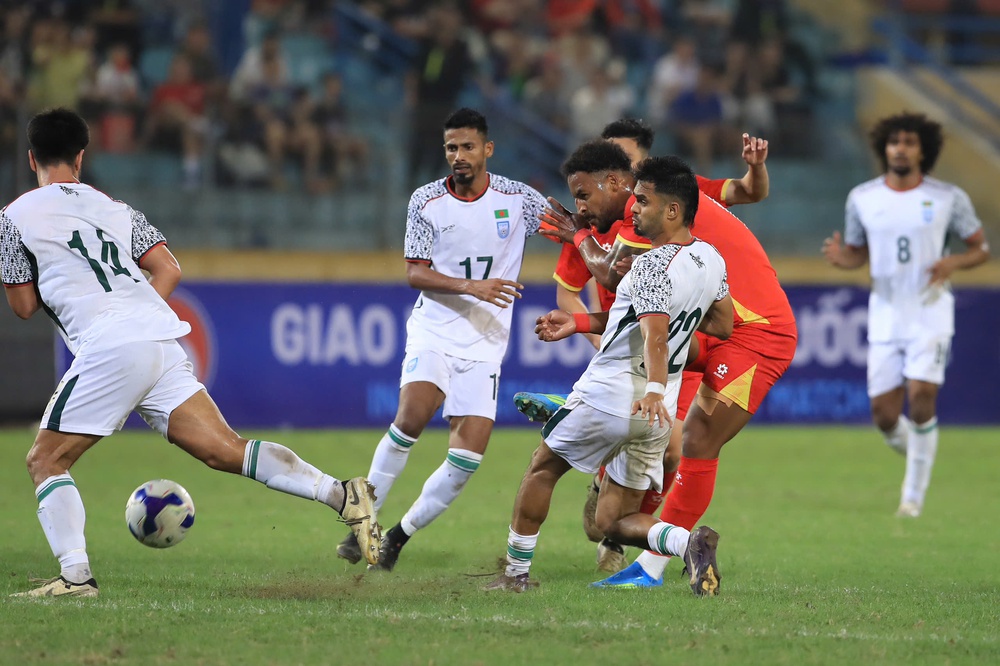 Malaysia là cơ hội để Xuân Son trả lời những hoài nghi - Ảnh 2. Malaysia là cơ hội để Xuân Son trả lời những hoài nghi - Ảnh 2.