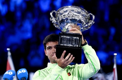 Overcoming Djokovic, Alcaraz wins his first Australian Open title
