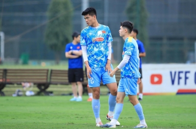 OFFICIAL: The tallest center-back in the history of the Vietnam national team will miss the AFF tournament.
