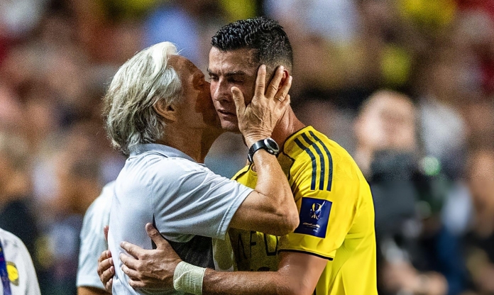 Rời Ả Rập, HLV Al Nassr sẽ tái ngộ Ronaldo tại bến đỗ vĩ đại