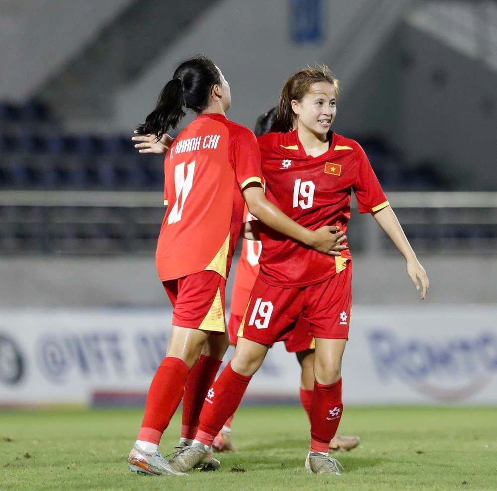 Thắng đối thủ cạnh tranh trực tiếp, U17 nữ Việt Nam giành quyền vào VCK U17 nữ châu Á - Ảnh 1. Thắng đối thủ cạnh tranh trực tiếp, U17 nữ Việt Nam giành quyền vào VCK U17 nữ châu Á - Ảnh 1.