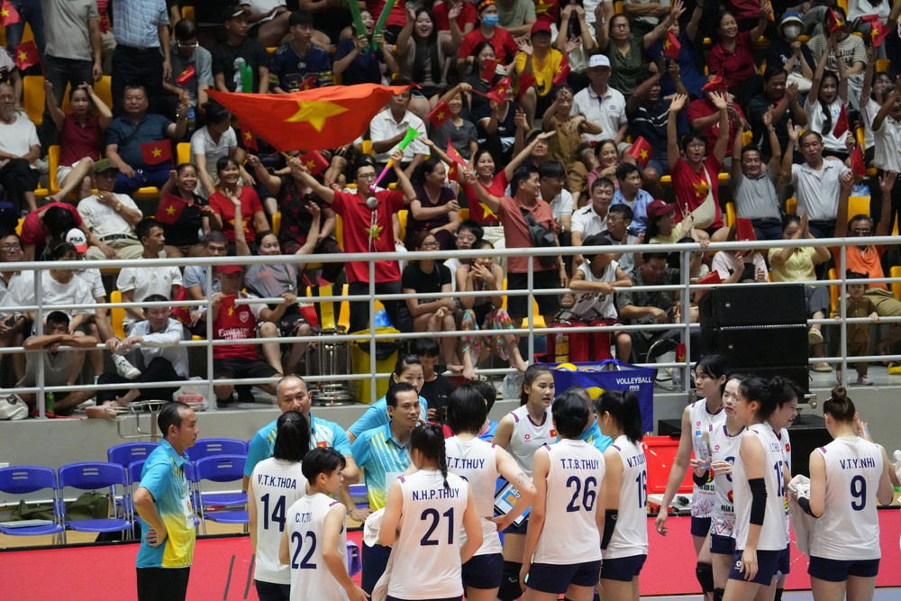 Tuyển Việt Nam thua Thái Lan 0-3 ở chặng 1 SEA V.Cup 2026. Ảnh: SAVA Tuyển Việt Nam thua Thái Lan 0-3 ở chặng 1 SEA V.Cup 2026. Ảnh: SAVA