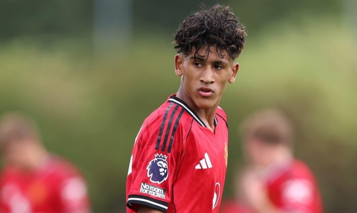 'Messi mới' chính thức tham gia đội 1 của MU