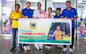 The Vietnamese women's volleyball team welcomes substitute star Tran Thi Thanh Thuy, ready for the important tournament.